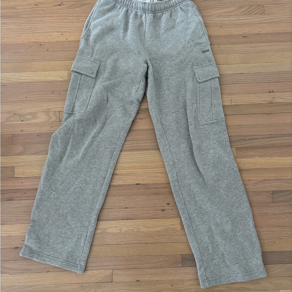 Aritzia Gray Cargo Joggers